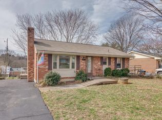 5344 Daytona Rd, Roanoke, VA 24019