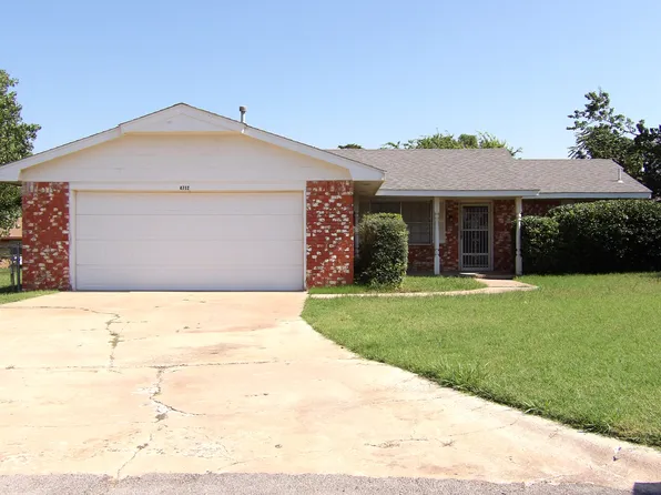 4712 SE Mieling Dr, Lawton, OK 73501