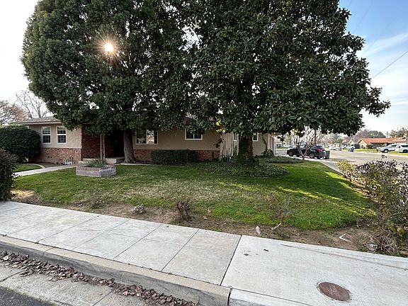 2nd image of 12 Elm Ave