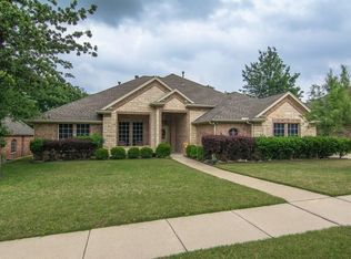 12400 Water Oak Dr, Fort Worth, TX 76244