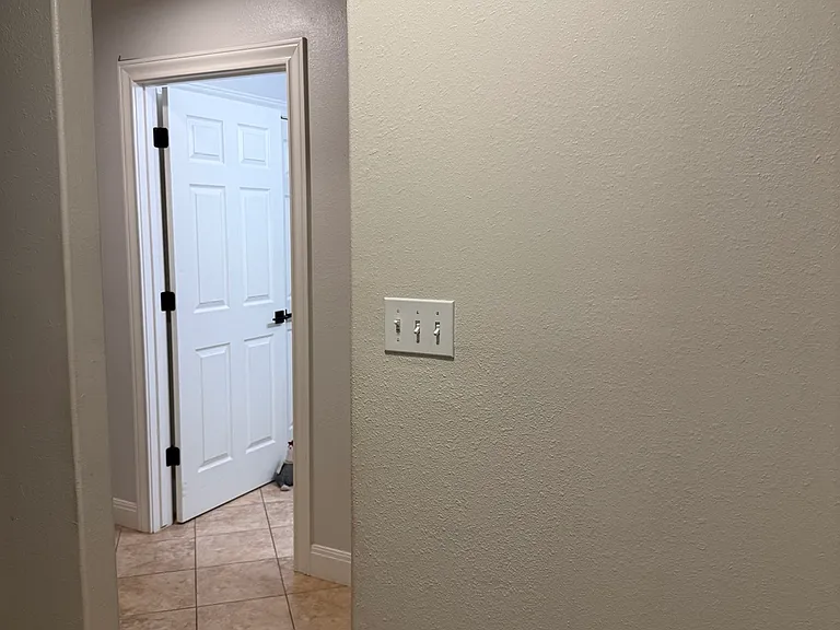 14800 Foy Dr — Photo 18