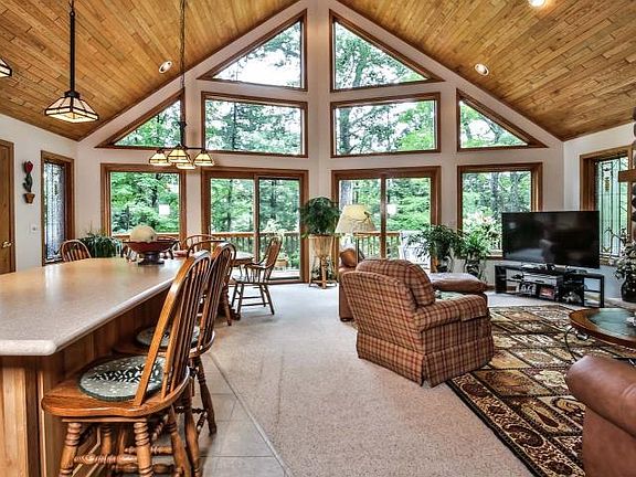 4th image of 1414 Creek Channel Ln
