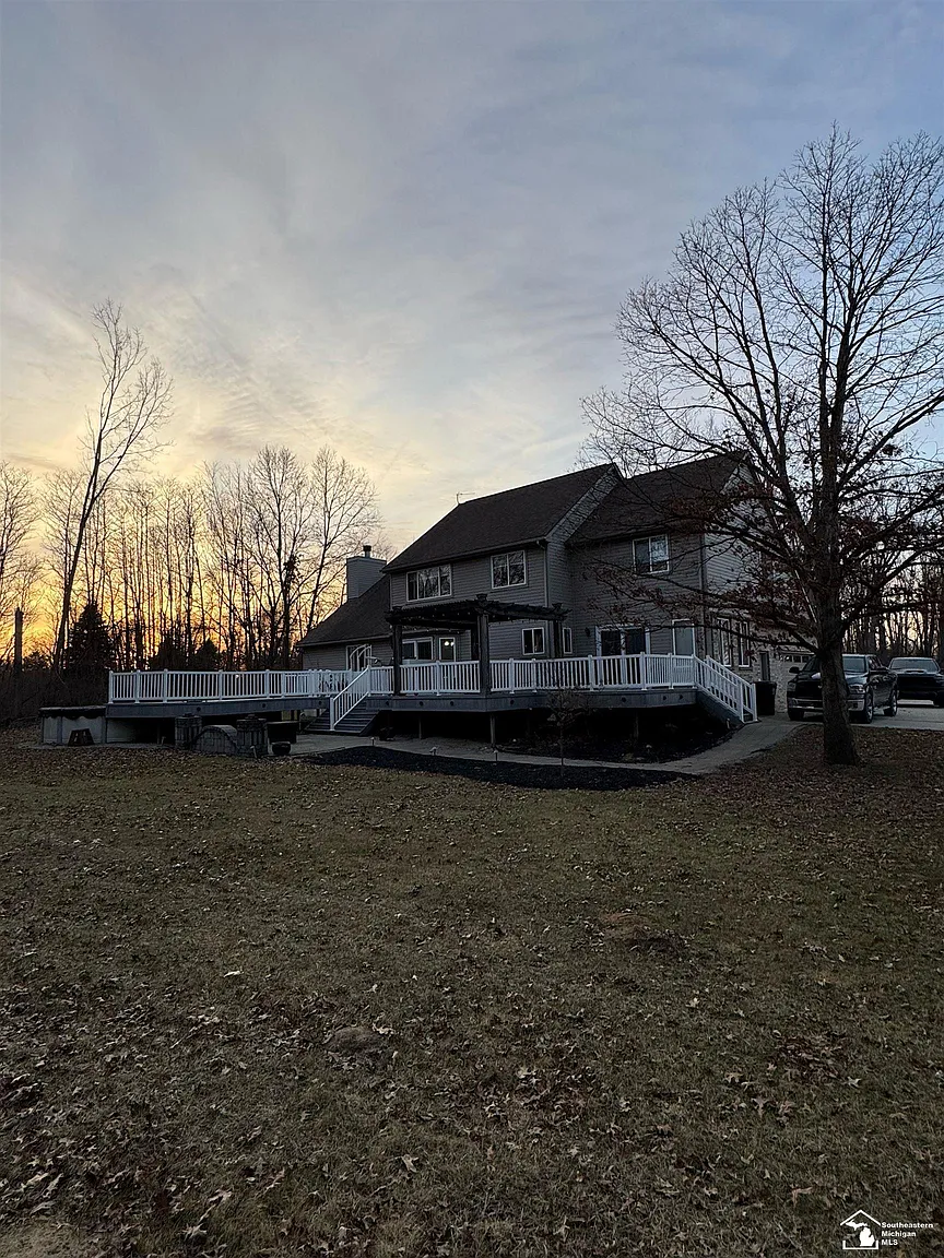 14595 Lulu Rd photo 1