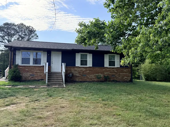 133 Lynn Ln, Charlotte, TN 37036