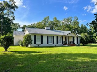 129 Bridgeport Rd, Camden, AL 36726
