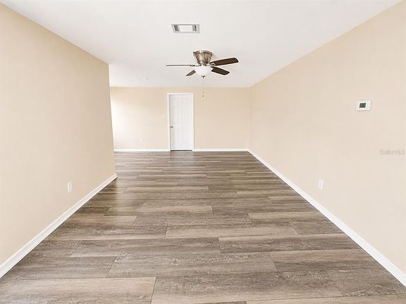 3rd image of 204 Morningside Dr