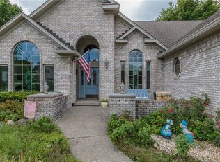 1150 Buttonwood Ct, Greenfield, IN