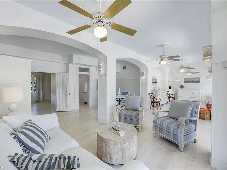 203 San Mateo Dr — Photo 19