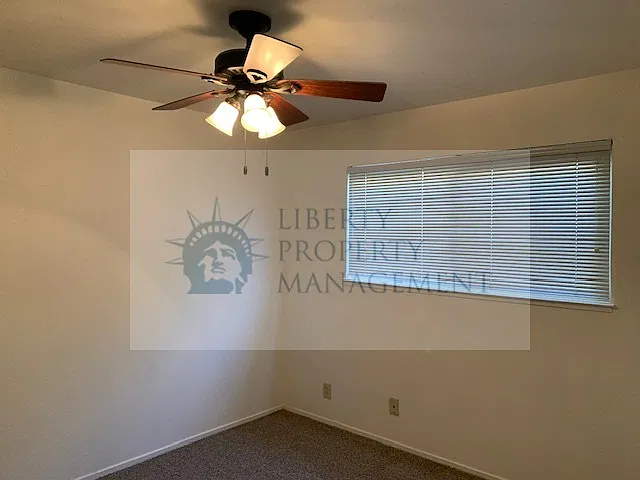 2 bed, $1,250 — Photo 4