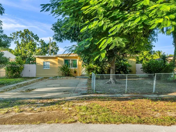 1431 NE 156th Ter, North Miami Beach, FL 33162
