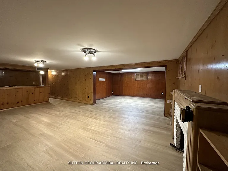 97 Valecrest Dr — Photo 17