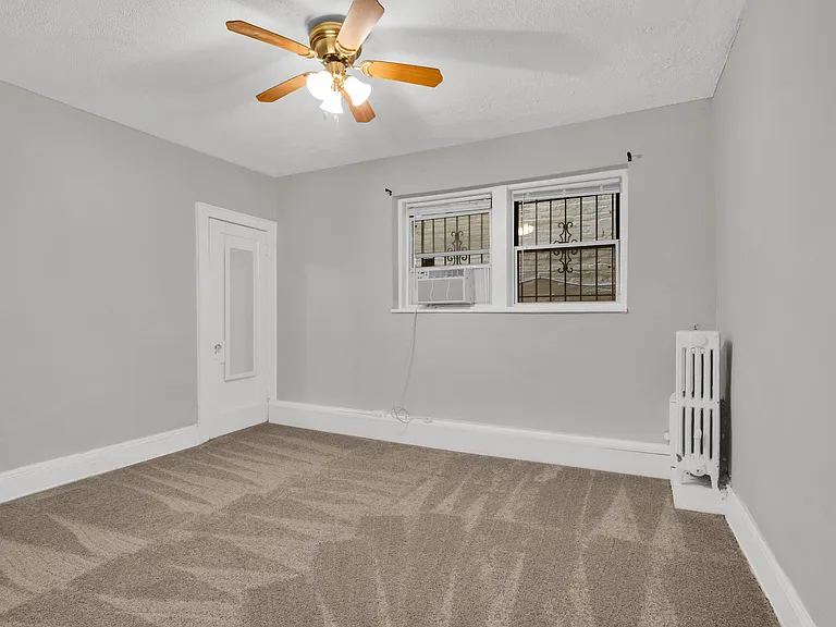 1820 Clydesdale Pl NW #C — Photo 13