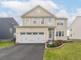 231 Falling Water Ln, Morgantown, WV