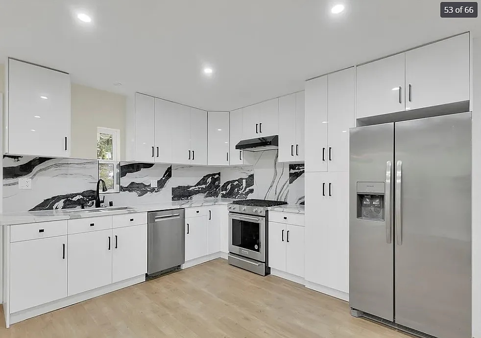2 bed, 800 sqft, $2,695 — Photo 4