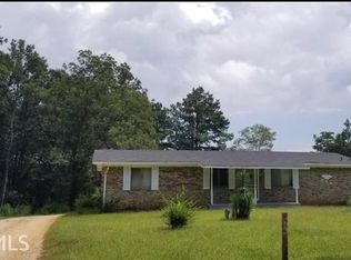 956 N County Line Rd, Lithia Springs, GA 30122