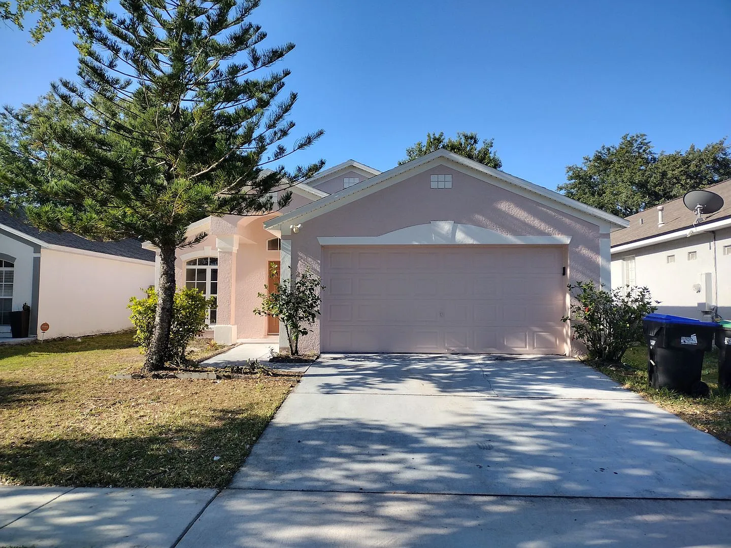 Beautiful 3 bedroom 2 bath home located in Southwest Orlando!! — Photo 2