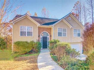 615 Castlebrooke Way, Lawrenceville, GA 30045