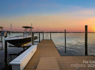 18019 Whispering Oaks, Cornelius, NC 28031