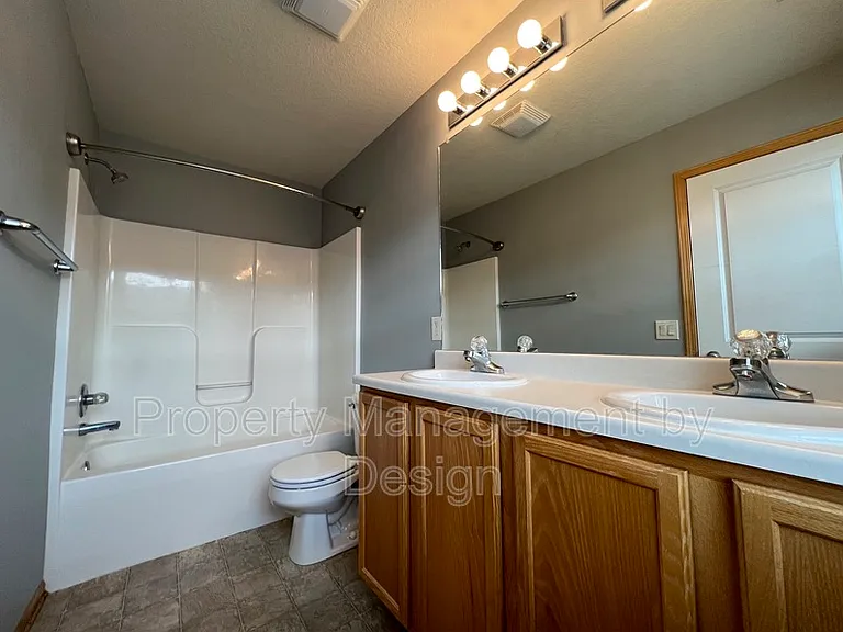 4536 NE McDougal Ln #1 — Photo 8