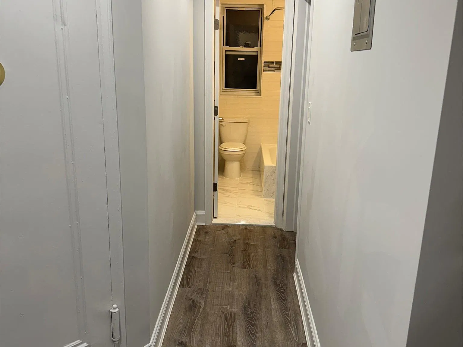 1 bed, 1.0 bath, 850 sqft, $2,500 — Photo 4