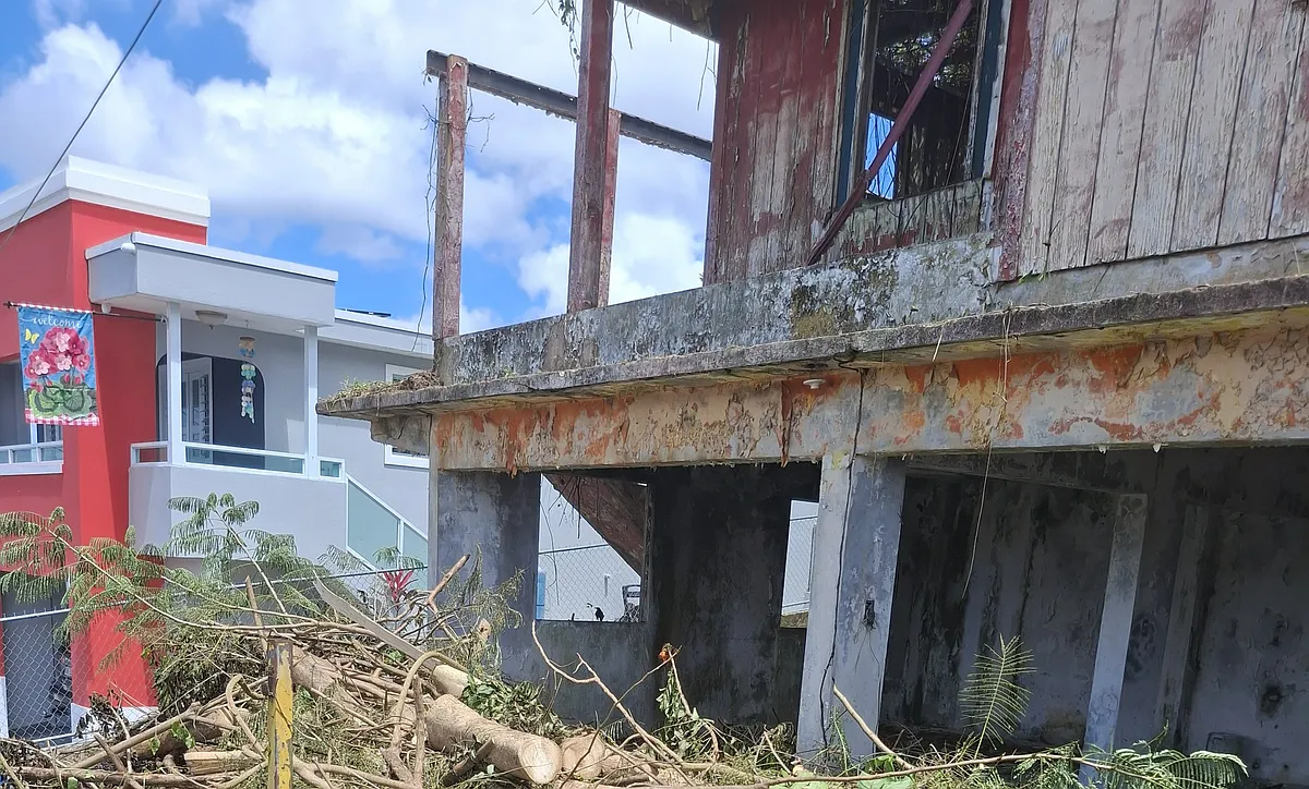 Building Photo - 255 Calle 5