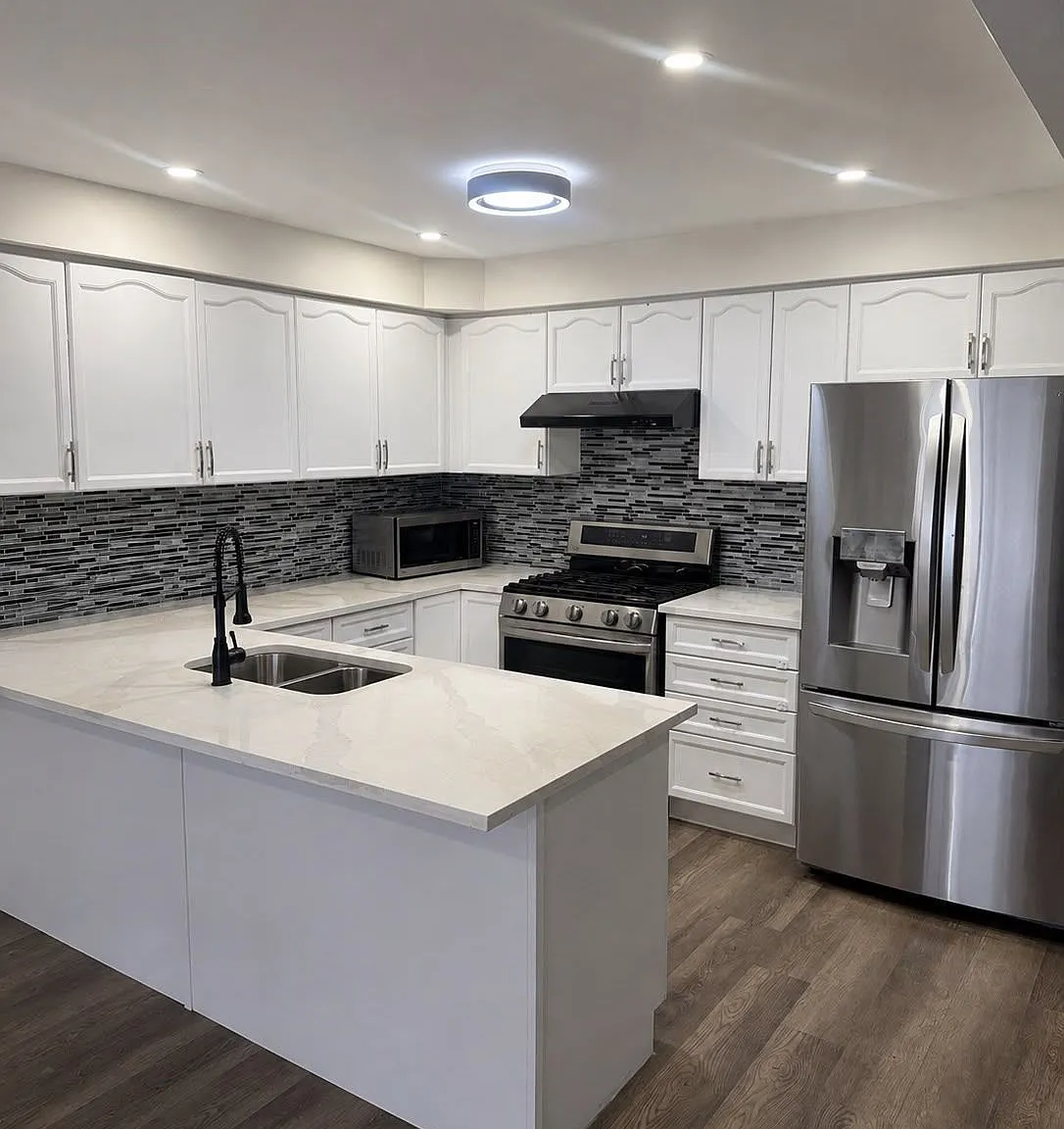 4 bed, $3,200 — Photo 3
