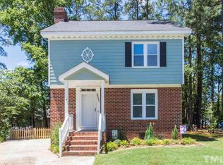 3005 W Folkestone Pl, Raleigh, NC 27604