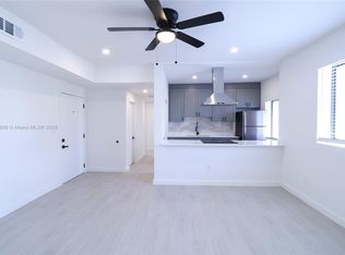 221 SW 11th Ave APT 3, Miami, FL 33130