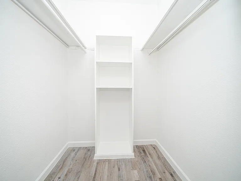Cantera Apartment Homes — Photo 13