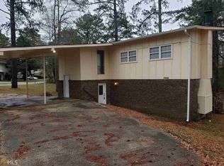 6444 Maddox Rd, Morrow, GA 30260