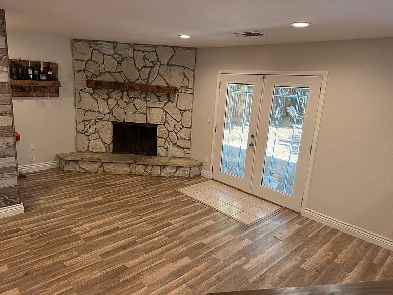 2672 Kingston Ct — Photo 10