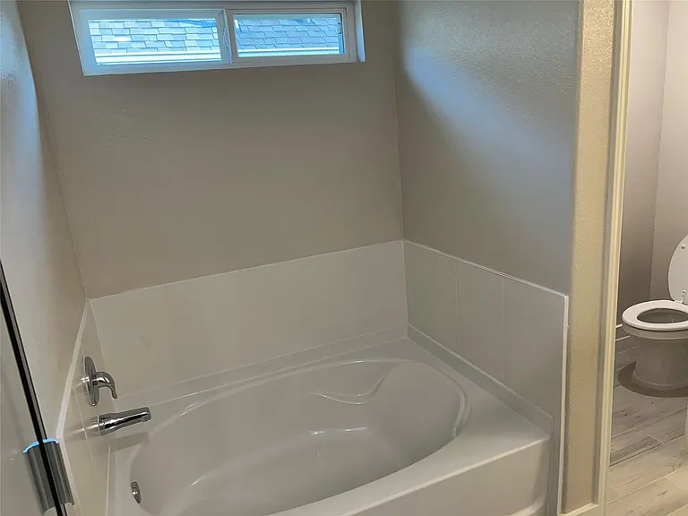1511 Revolution Way — Photo 26