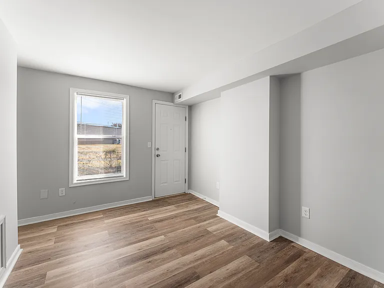 Park Northside Apartments — Photo 18