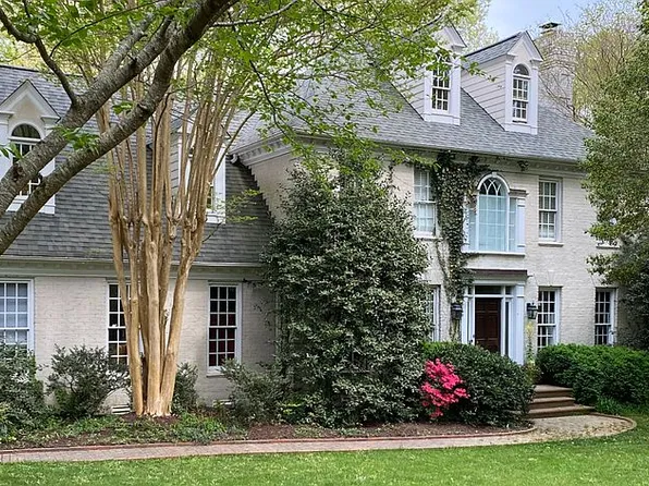 4913 Salem Ridge Rd, Holly Springs, NC 27540