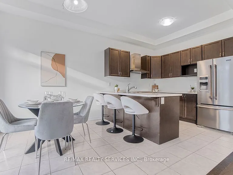 9 Copeman Ave — Photo 15