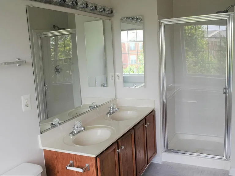 13108 Park Crescent Cir — Photo 21