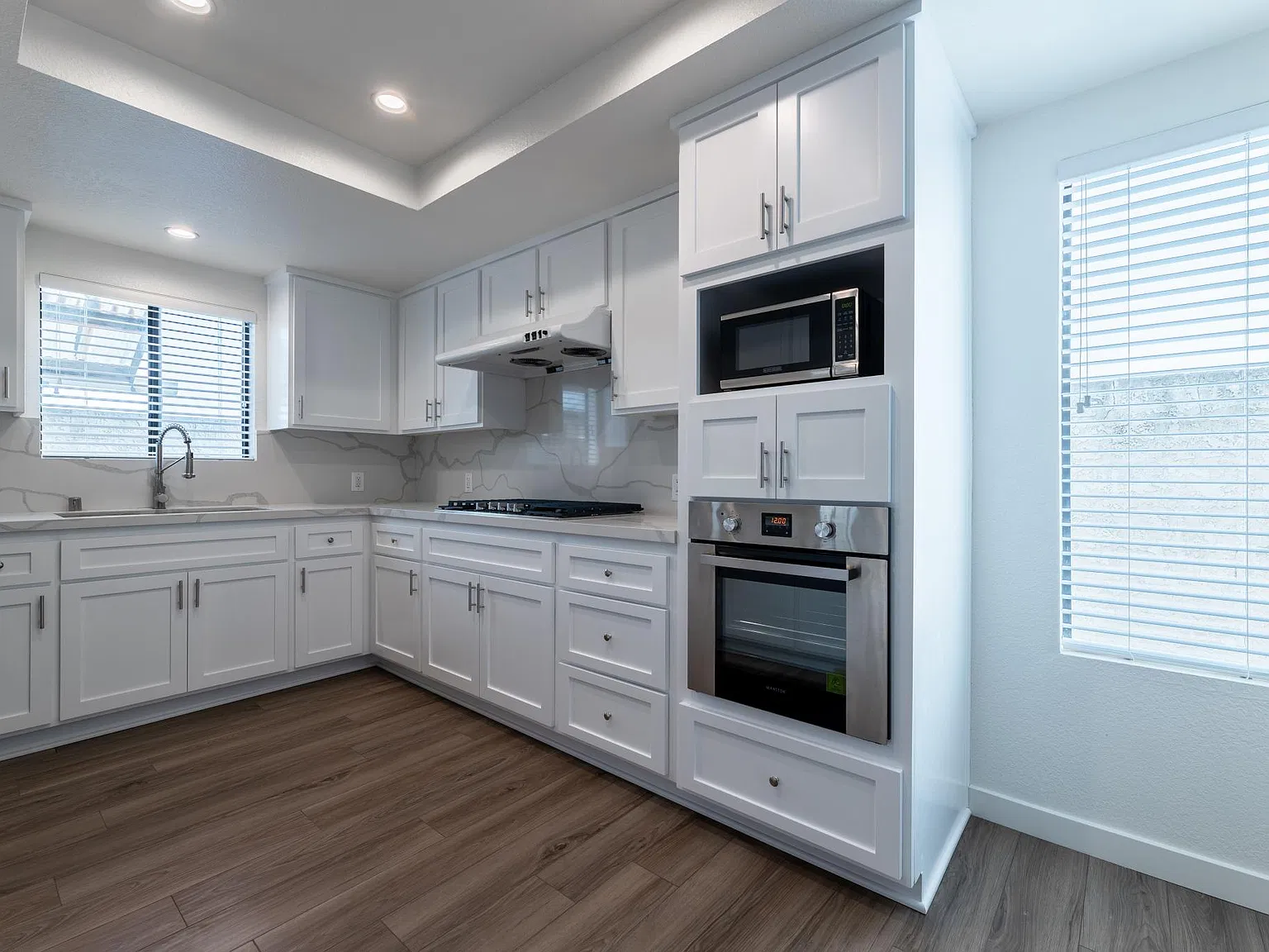 4 bed, 1500 sqft, $4,500 — Photo 1