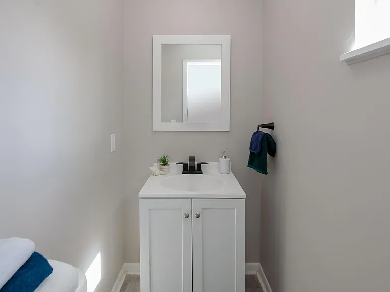 3004 Nichols Rd — Photo 9