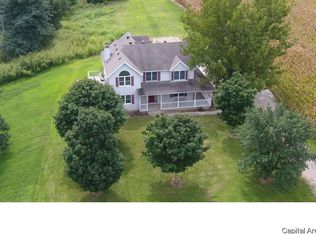 29479 Irish Grove Church Ave, Greenview, IL 62642