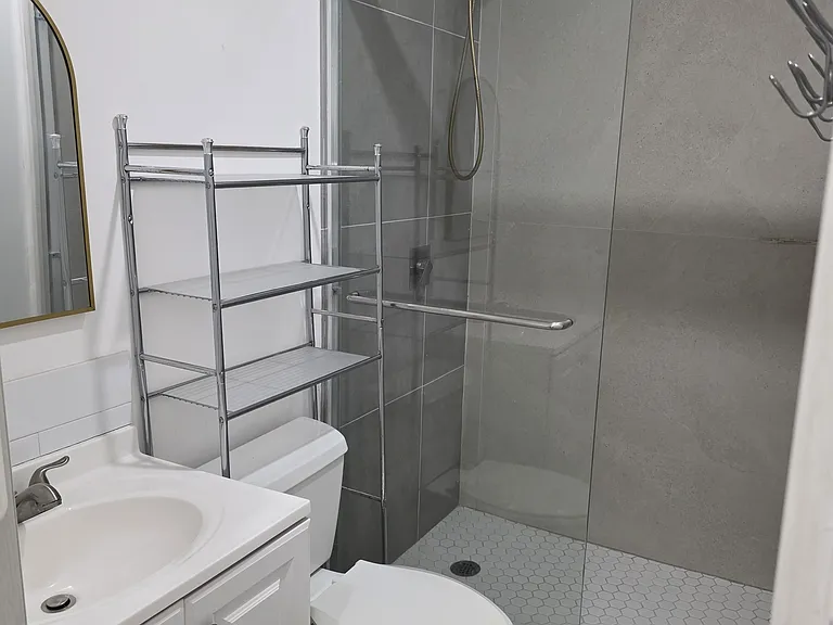 16855 SW 172nd Ave #1 — Photo 6