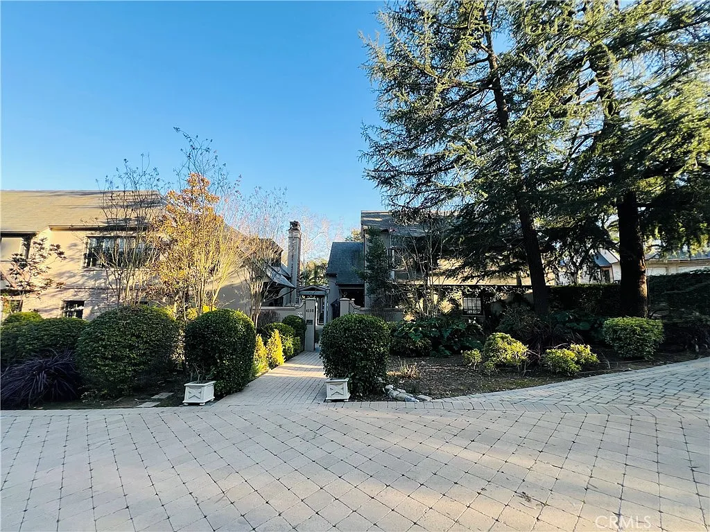 Building Photo - 4110 Woodleigh Ln
