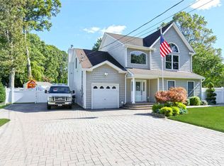 97 Rustic Rd, Centereach, NY 11720