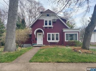 97 Columbus Ave, Closter, NJ