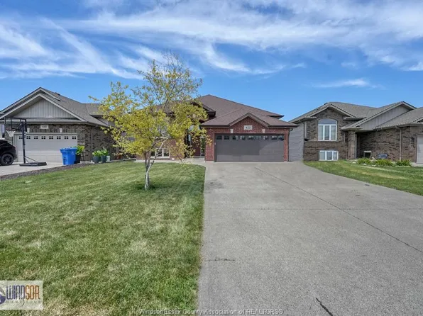 422 Welsh Ave, Amherstburg, ON N9V 0C1