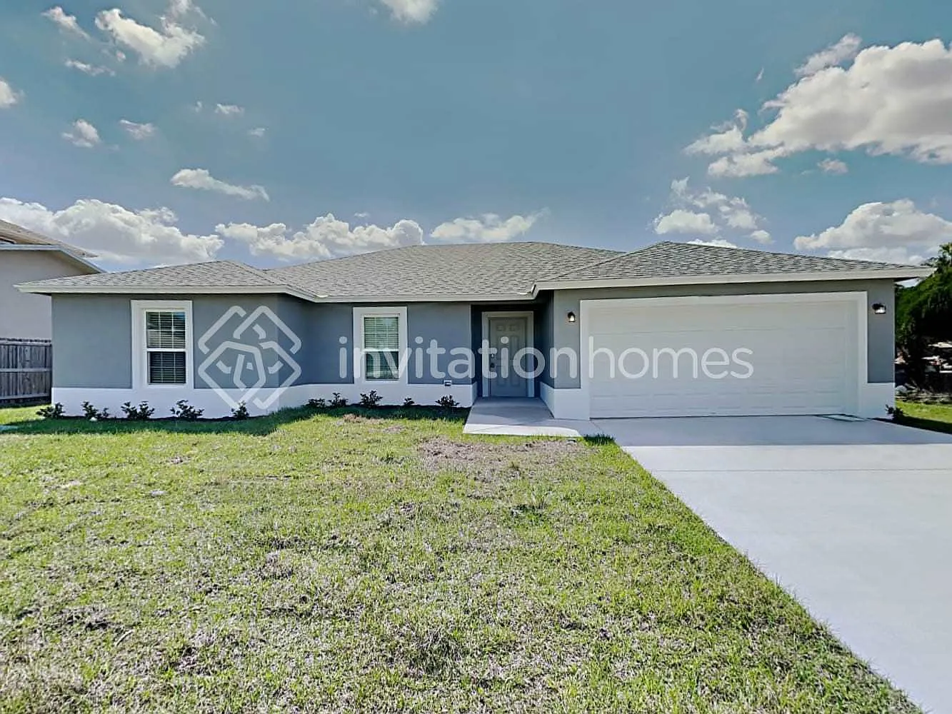 379 NW Camrose St Port Saint Lucie, FL 34983 — Photo 1
