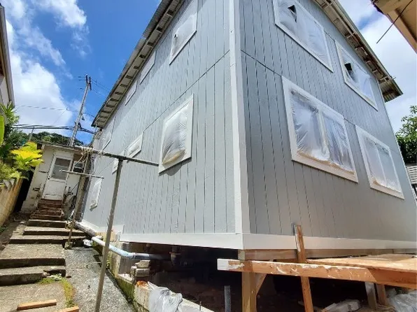 1874 Puowaina Dr, Honolulu, HI 96813