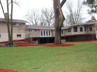 436 W Gartner Rd, Naperville, IL 60540