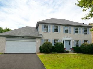 1532 Saranell Ave, Naperville, IL 60540