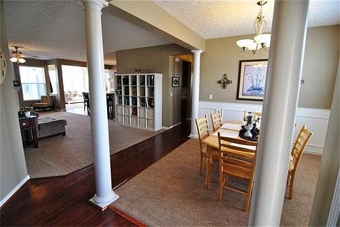 3rd image of 6355 Stonemill Dr
