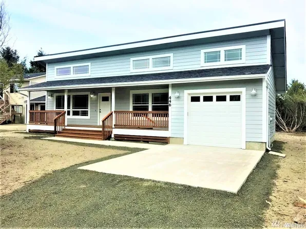 369 Sextans Ave SW, Ocean Shores, WA 98569